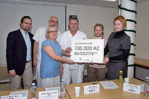 Centrum dtsk traumatologie v Brn dostalo prostedky na nkup chirurgickho instrumentria